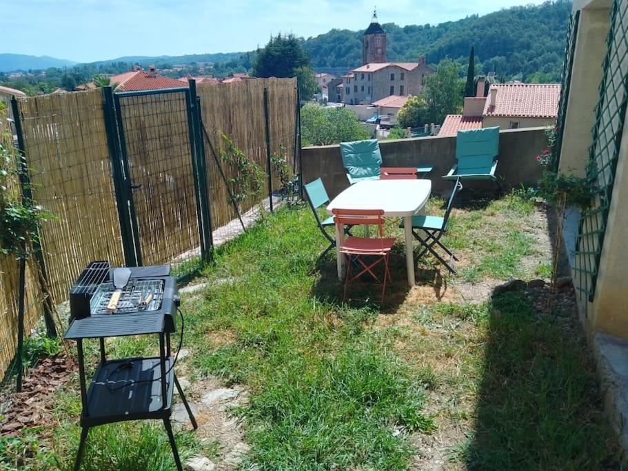 Ria Maison 4 Pers Avec Jardin Au Pied Des Montagnes מראה חיצוני תמונה